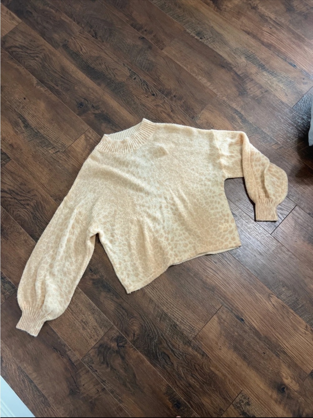 Fate Cream Leopard Jacquard Crewneck Sweater